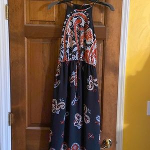 Black/paisley print black dress